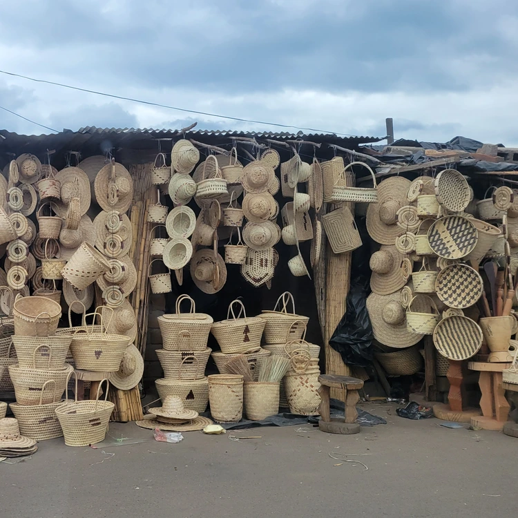 A craft market shop for woven baskets and huts at Luangwa Market